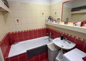 Na predaj ponúkame: Slnečný 3-izbový byt s loggiou po kompletnej rekonštrukcii – Brezno, sídlisko Mazorníkovo (63 m²) - fotografia 5