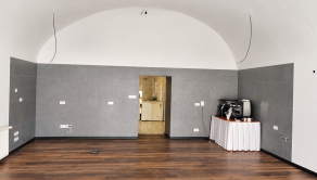 Priestory vhodné pre komerčnú prevádzku v centre Brezna - fotografia 2
