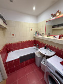 Na predaj ponúkame: Slnečný 3-izbový byt s loggiou po kompletnej rekonštrukcii – Brezno, sídlisko Mazorníkovo (63 m²) - fotografia 5