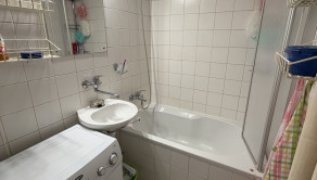 V centre Brezna ponúkame na predaj 3 izbový byt za cenu 2 izbového,murované jadro,dve pivnice - fotografia 4