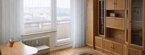 OPÄŤ V PONUKE 3 izbový byt Brezno, kompletná rekonštrukcia, nízke náklady