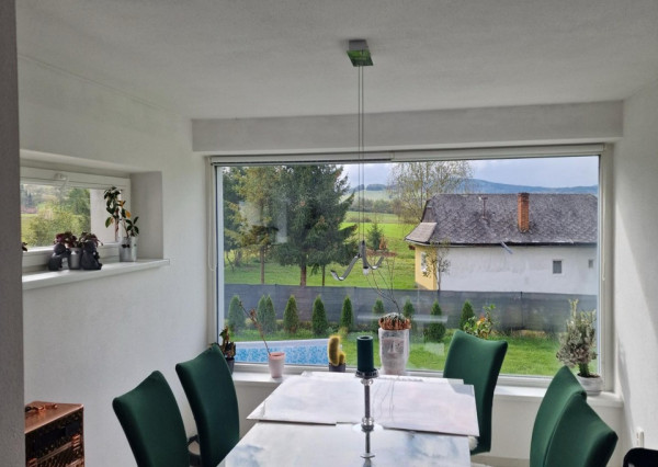 NOVÉ,dom po rekonštrukcii v Brezne 5 izieb, 3711 M2 p