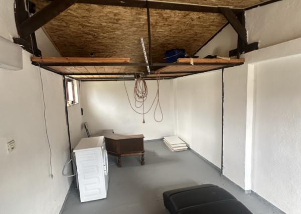 garáž mazorníkovo