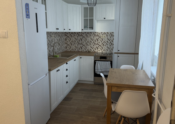 TOP PONUKA  - Na predaj: 2i byt po rekonštrukcii Valaská