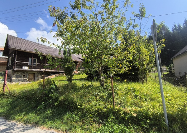 NÁDHERNÁ DREVENICA NOVÁ STRECHA, NOVÁ ELEKTRINA, STUDŇA, SO SLNEČNÝM POZEMKOM /538M2/ TICHÁ LOKALITA POHORELÁ HOREHRONIE