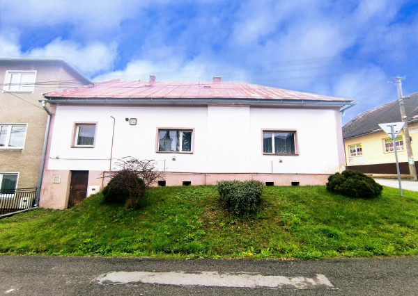 ZAUJÍMAVÁ NEHNUTEĽNOSŤ - BYTY, CHALUPA, DOMOV PRE SENIOROV, RD, SKLAD,POHREBNÍCTVO,POHOSTINSTVO,REŠTAURÁCIA,OBCHODNÉ PRIESTORY, PRE LEKÁRA