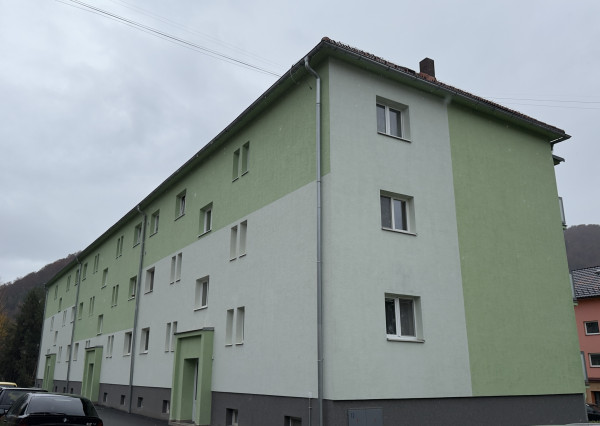 NA PREDAJ: 2i byt s balkónom v pôvodnom stave Valaská ul.TDH