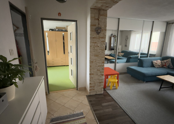 --NA PREDAJ--2i byt po rekonštrukcii Podbrezová - Štiavnička