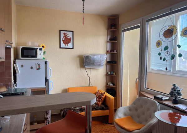 Predaj 1i byt po rekonštrukcii Brezno, 2 loggie, 2 výťahy