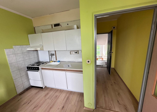 Na predaj 1 izbový byt v top lokalite centra Brezna,čiastočná rekonštrukcia