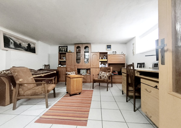 VÝBORNÁ INVESTÍCIA: RODINNÝ DOM CHATA MÝTO POD ĎUMBIEROM, KTORÚ MOŽETE IHNEĎ PRENAJÍMAŤ