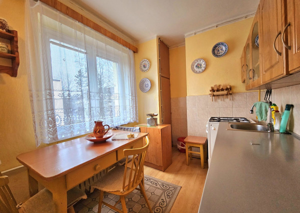 PREDAJ: 3izbovy byt v Brezne 70m2