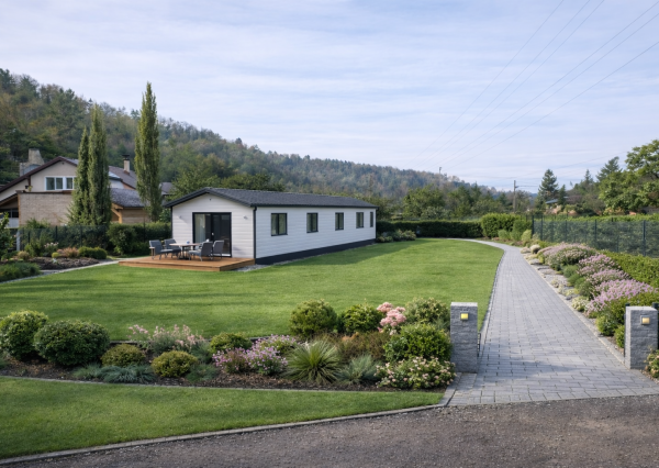 Slnečný pozemok vhodný na výstavbu mobilného domu