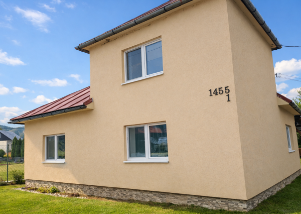 prerobený útulný dom vhodný na okamžité nasťahovanie