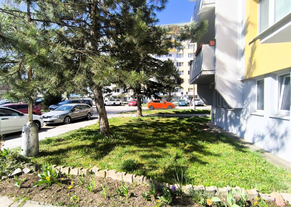 REZERVOVANÉ🍀 TOP PONUKA!! VEĽKÝ 2 IZBOVÝ BYT /64 M2/BALKÓN RADVAŇ KALINČIAKOVA BANSKÁ BYSTRICA
