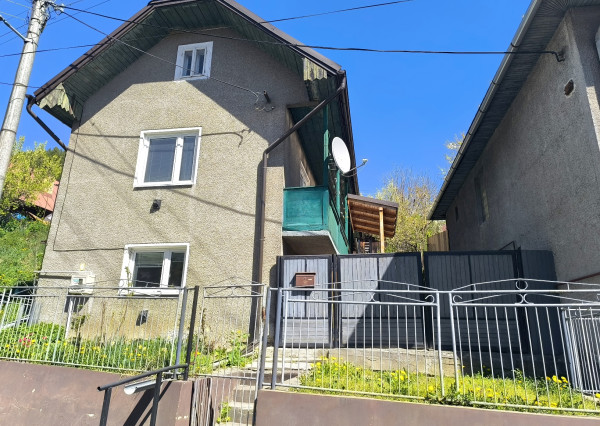 ATRAKTÍVNEJŠIA CENA!! NÁDHERNÝ ÚTULNÝ DOMČEK V HOREHRONSKEJ OBCI HEĽPA ZA VYNIKAJÚCU CENU NOVÁ STRECHA, ZREKONŠTR. ELEKTRINA