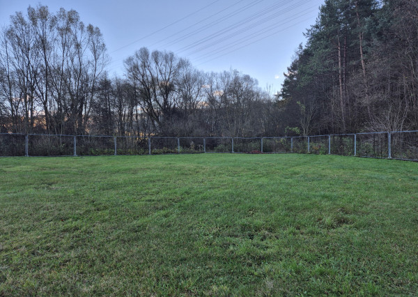 Predám lukratívny pozemok v Predajnej