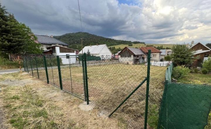 Ponúkame prenájom pekného slnečného pozemku v obci Bacúch - fotografia 4