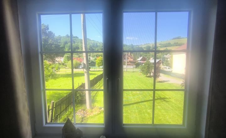 JEDINEČNÁ PONUKA! NÁDHERNÁ CHALUPA /RD/ VKUSNE ZARIADENÁ V RETRO ŠTÝLE SO STAROŽITNÝM NÁBYTKOM S PRVKAMI MODERNY KOMPLET ZREKONŠTRUOVANÁ - fotografia 21