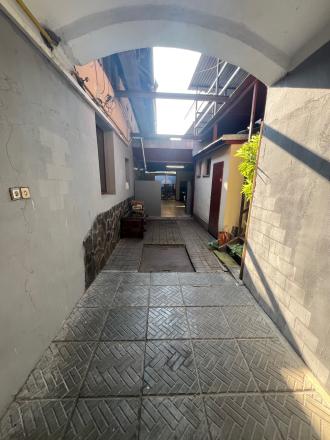 Na predaj rodinný dom v Brezne s reštauráciou,ale i možným všestranným využitím/bývanie,kozmetický salón s necht.štúdiom … - fotografia 3