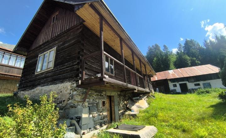 NÁDHERNÁ DREVENICA NOVÁ STRECHA, NOVÁ ELEKTRINA, STUDŇA, SO SLNEČNÝM POZEMKOM /538M2/ TICHÁ LOKALITA POHORELÁ HOREHRONIE - fotografia 10