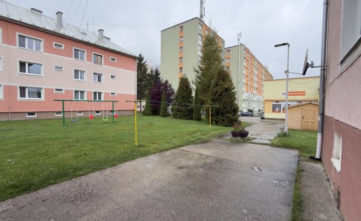 --NA PREDAJ--2i byt po rekonštrukcii Podbrezová - Štiavnička - fotografia 8