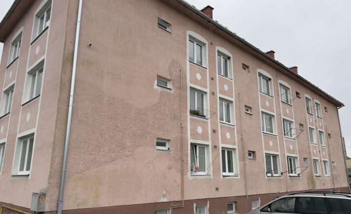 --NA PREDAJ--2i byt po rekonštrukcii Podbrezová - Štiavnička - fotografia 11