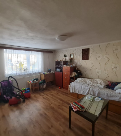 4 IZBY 2 KÚPEĽNE ZA VYNIKAJÚCU CENU ZÁVADKA NAD HRONOM - fotografia 3