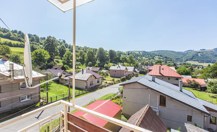 Krásne bývanie - 3i byt s altánkom a veľkou záhradou 318 m2 - fotografia 15