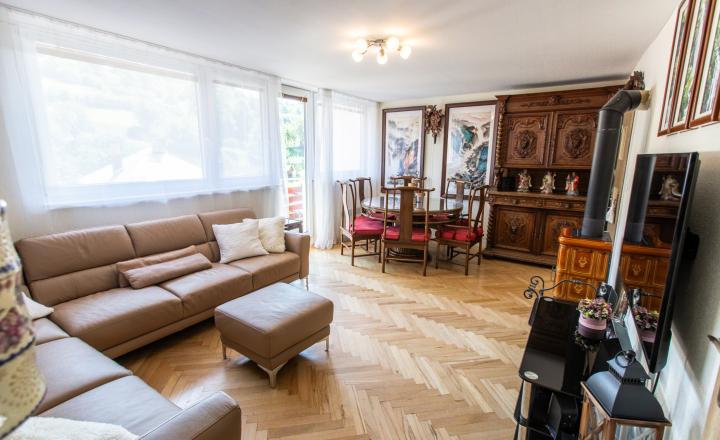 Krásne bývanie - 3i byt s altánkom a veľkou záhradou 318 m2 - fotografia 18