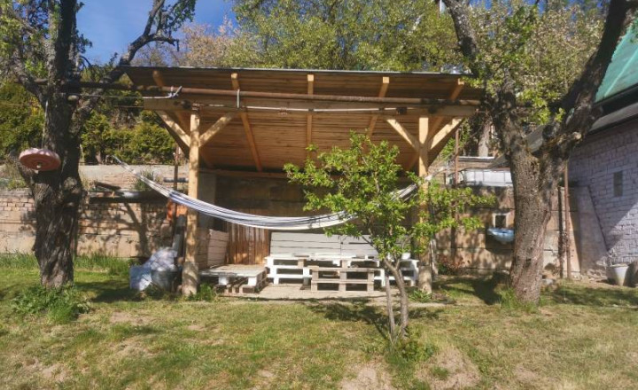 Záhradná chatka s krásnymi výhľadmi – Zuberštín, Podbrezová - fotografia 3