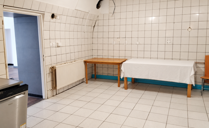 Priestory vhodné pre komerčnú prevádzku v centre Brezna - fotografia 4