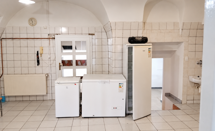 Priestory vhodné pre komerčnú prevádzku v centre Brezna - fotografia 6