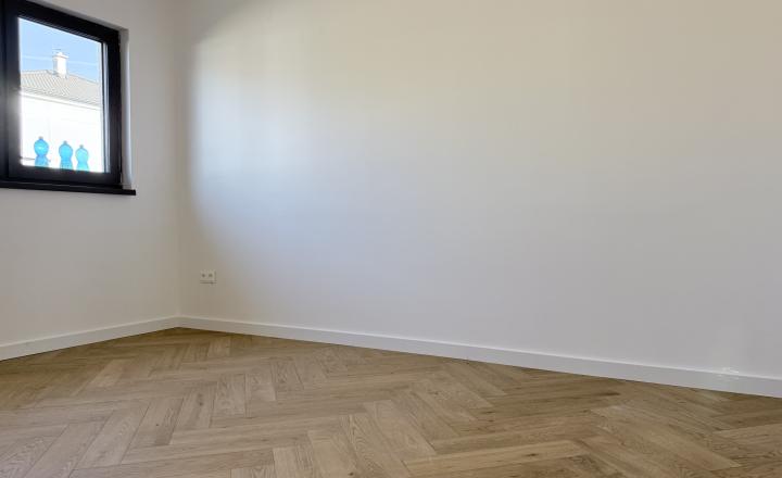==NA PREDAJ== MONTOVANÝ KERAMICKÝ DOM BREZNO ČASŤ ROHOZNÁ - fotografia 11