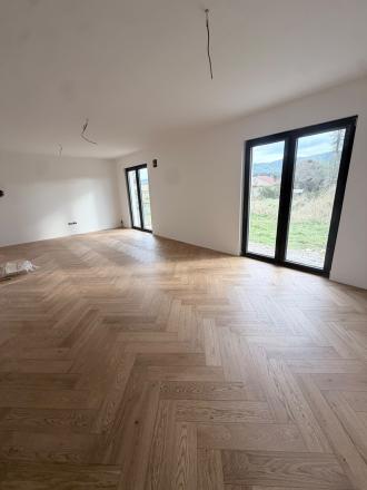 ==NA PREDAJ== MONTOVANÝ KERAMICKÝ DOM BREZNO ČASŤ ROHOZNÁ - fotografia 20