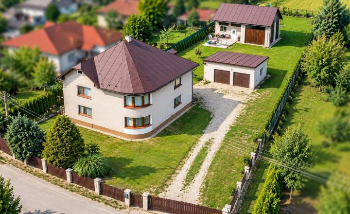 ==NA PREDAJ==RODINNÝ DOM S DVOJGARÁŽOU POHRONSKÁ POLHORA - fotografia 2